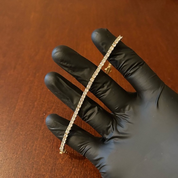 Moissanite Jewelry - Brand New 3mm 8 Inch Silver Tennis Bracelet | VVS1 Moissanite